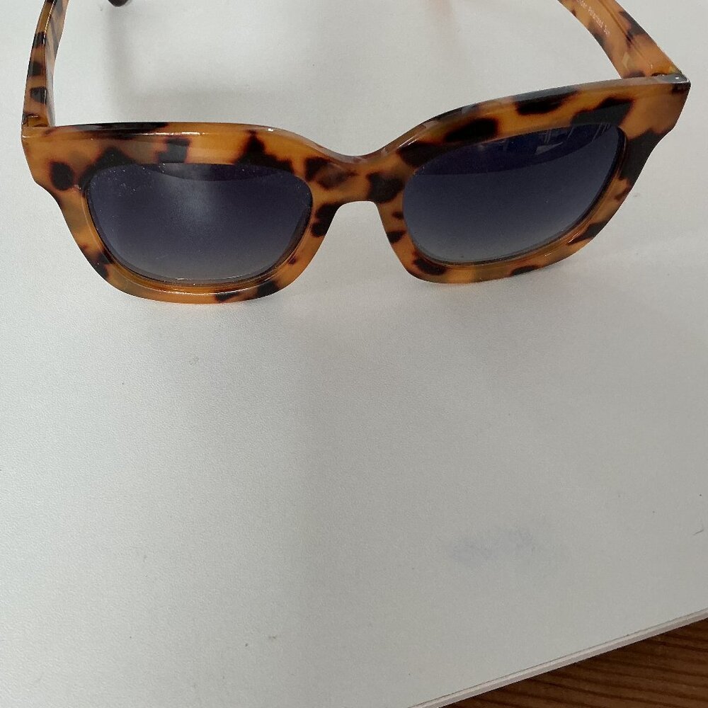 Womens Tortoise Sunglasses by Peepers